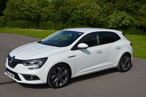 Renault Megane 1.2 Megane Signature NAV TCE 5dr