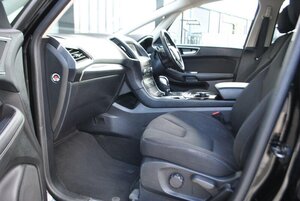 Ford S-Max 2.0 S-max Titanium TDCI AUTO 5dr