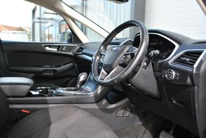 Ford S-Max 2.0 S-max Titanium TDCI AUTO 5dr