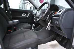 Skoda Fabia 1.6 Fabia 3 16V 105 AUTO 5dr