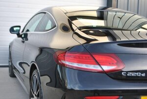 Mercedes-Benz C-Class 2.1 C 220 AMG LINE D AUTO 2dr