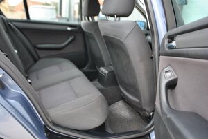 BMW 3 Series 2.0 318I SE AUTO 4dr