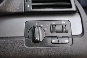 BMW 3 Series 2.0 318I SE AUTO 4dr