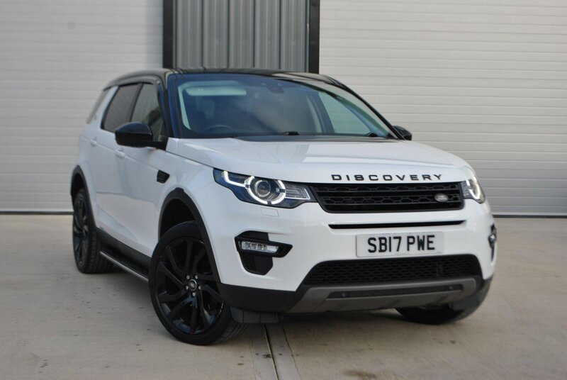 Land Rover Discovery Sport 2.0 Discovery Sport Black HSE TD4 AUTO 5dr