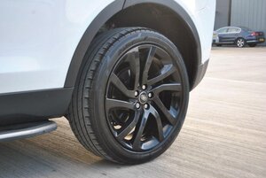 Land Rover Discovery Sport 2.0 Discovery Sport Black HSE TD4 AUTO 5dr