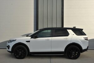 Land Rover Discovery Sport 2.0 Discovery Sport Black HSE TD4 AUTO 5dr