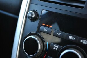 Land Rover Discovery Sport 2.0 Discovery Sport Black HSE TD4 AUTO 5dr