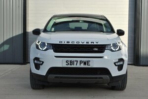 Land Rover Discovery Sport 2.0 Discovery Sport Black HSE TD4 AUTO 5dr