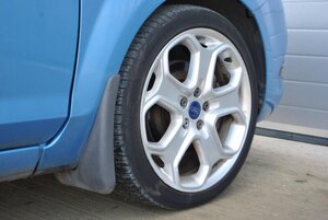 Ford Focus 2.0 Focus Titanium 145 AUTO 5dr