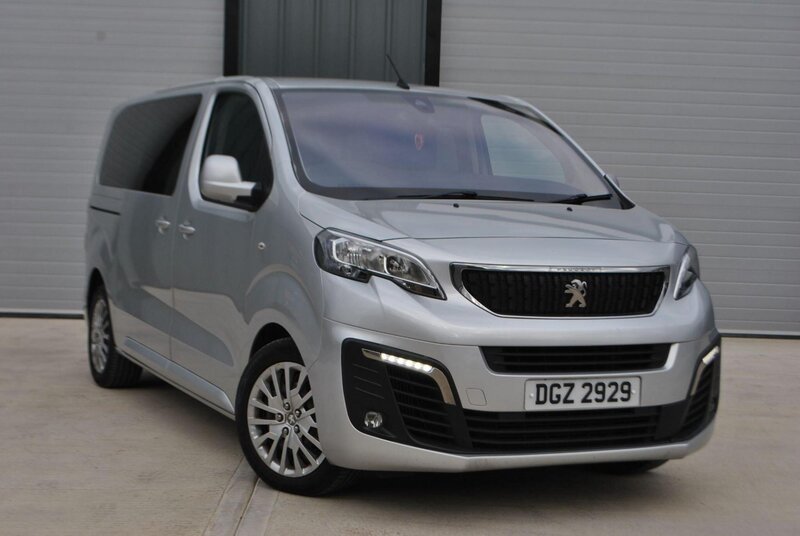 Peugeot Traveller 1.6 Traveller Active Standard BLUE HDI  5dr