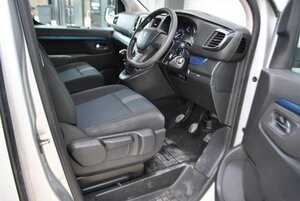 Peugeot Traveller 1.6 Traveller Active Standard BLUE HDI  5dr