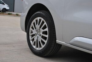 Peugeot Traveller 1.6 Traveller Active Standard BLUE HDI  5dr