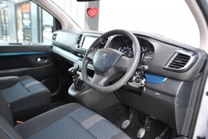 Peugeot Traveller 1.6 Traveller Active Standard BLUE HDI  5dr
