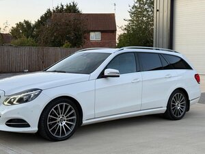 Mercedes-Benz E-Class 2.1 E220 SE Bluetec AUTO 5dr
