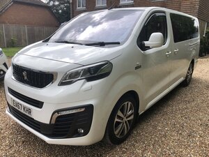 Peugeot Traveller 2.0 Traveller Business LONG BLUE HDI AUTO 5dr