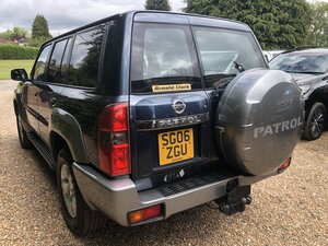 Nissan Patrol 3.0 Patrol DI SVE 6dr