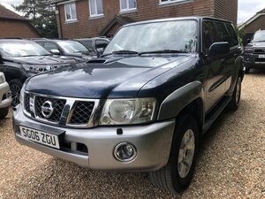 Nissan Patrol 3.0 Patrol DI SVE 6dr