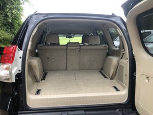 Toyota Land Cruiser 3.0 LAND Cruiser LC4 D-4D AUTO 5dr