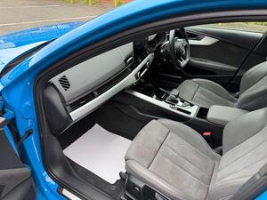 Audi A4 2.0 TFSI 35 S LINE S Tronic EURO 6 (s/s) 4dr
