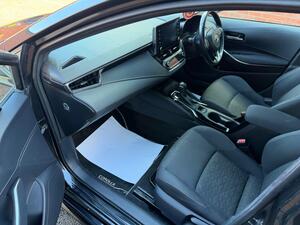 Toyota Corolla 1.8 VVT-h ICON TECH Touring Sports CVT EURO 6 (s/s) 5dr