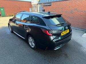 Toyota Corolla 1.8 VVT-h ICON TECH Touring Sports CVT EURO 6 (s/s) 5dr