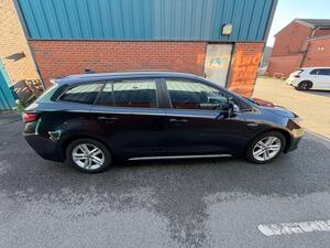 Toyota Corolla 1.8 VVT-h ICON TECH Touring Sports CVT EURO 6 (s/s) 5dr