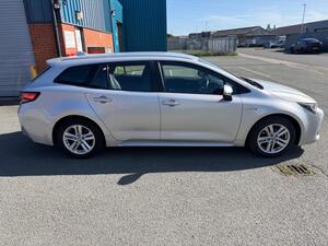 Toyota Corolla 1.8 VVT-h ICON TECH Touring Sports CVT EURO 6 (s/s) 5dr
