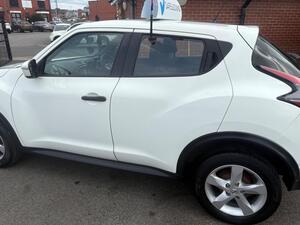 Nissan Juke 1.6 Visia Euro 6 5dr