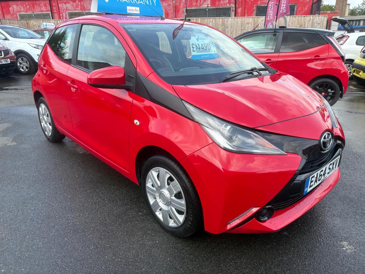 Toyota AYGO 1.0 VVT-i x-play Euro 5 5dr Euro 5