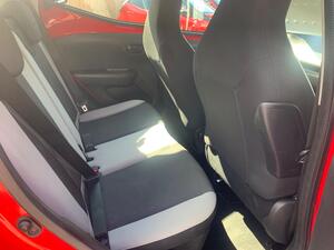 Toyota AYGO 1.0 VVT-i x-play Euro 5 5dr Euro 5