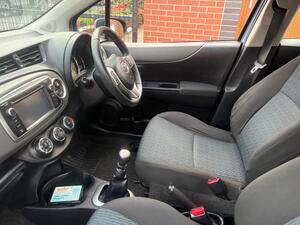 Toyota Yaris 1.33 DUAL VVT-i TR EURO 5 5dr