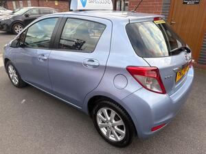 Toyota Yaris 1.33 DUAL VVT-i TR EURO 5 5dr