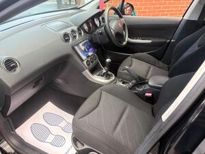 Peugeot 308 SW 1.6 HDi SR Euro 5 5dr