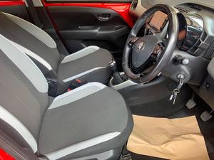 Toyota AYGO 1.0 VVT-i x-play Euro 5 5dr Euro 5