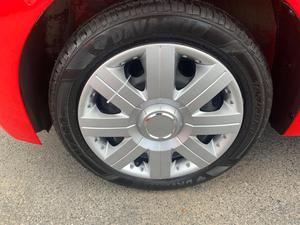 Toyota AYGO 1.0 VVT-i x-play Euro 5 5dr Euro 5