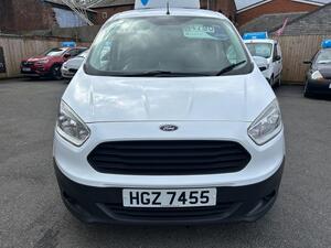 Ford Transit Courier 1.5 TDCI Trend L1 EURO 6 5dr
