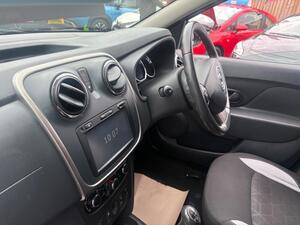 Dacia Sandero Stepway 1.5 DCI Laureate EURO 6 (s/s) 5dr