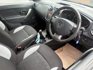 Dacia Sandero Stepway 1.5 DCI Laureate EURO 6 (s/s) 5dr