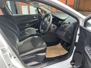Renault Clio 1.2 16V Dynamique NAV EURO 6 5dr