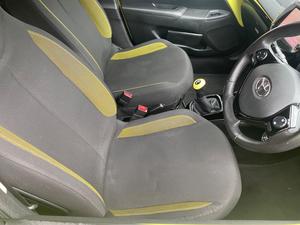 Toyota AYGO 1.0 VVT-i x-cite 3 Yellow Bi-Tone Euro 6 5dr