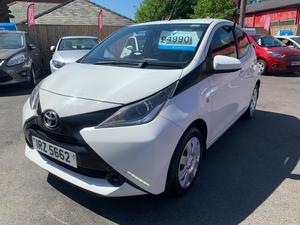 Toyota AYGO 1.0 VVT-i x-play Euro 5 5dr Euro 5