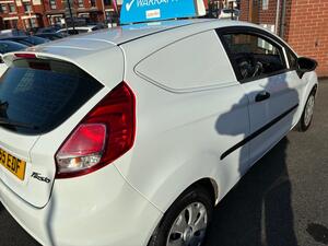 Ford Fiesta Van 1.5 TDCI ECOnetic Panel VAN 3dr
