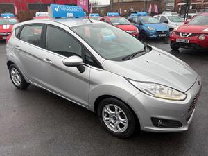 Ford Fiesta 1.5 TDCI ECOnetic Zetec EURO 6 (s/s) 5dr