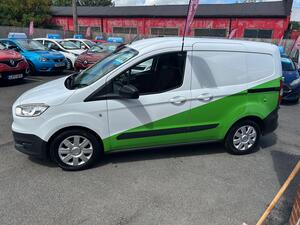 Ford Transit Courier 1.5 TDCI L1 H1 6dr