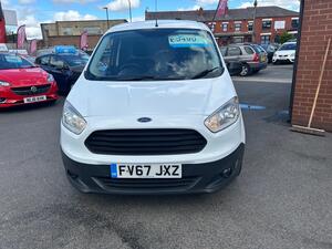 Ford Transit Courier 1.5 TDCI L1 H1 6dr