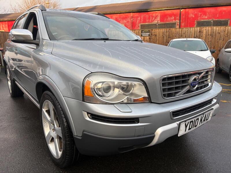 Volvo XC90 2.4 D5 R-Design SE Geartronic AWD 5dr