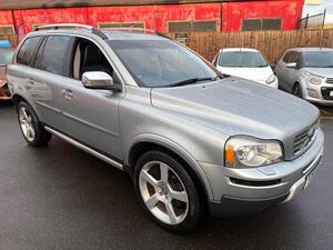 Volvo XC90 2.4 D5 R-Design SE Geartronic AWD 5dr