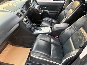 Volvo XC90 2.4 D5 R-Design SE Geartronic AWD 5dr