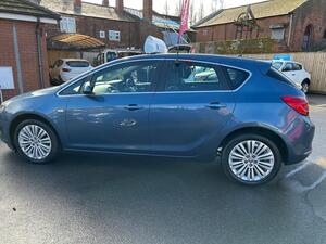 Vauxhall Astra 1.6I Excite EURO 6 5dr