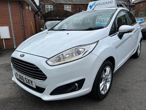 Ford Fiesta 1.25 Zetec EURO 6 5dr